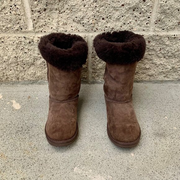 UGG AUSTRALIA Classic Tall Shearling Boots Kids 3 Euro 33 11" Chocolate Brown - Picture 3 of 11